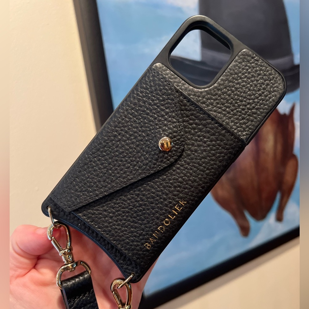 Bandolier Pebble Leather Crossbody Bandolier in Black/Gold /iPhone 11 Pro📱 - Picture 3 of 9